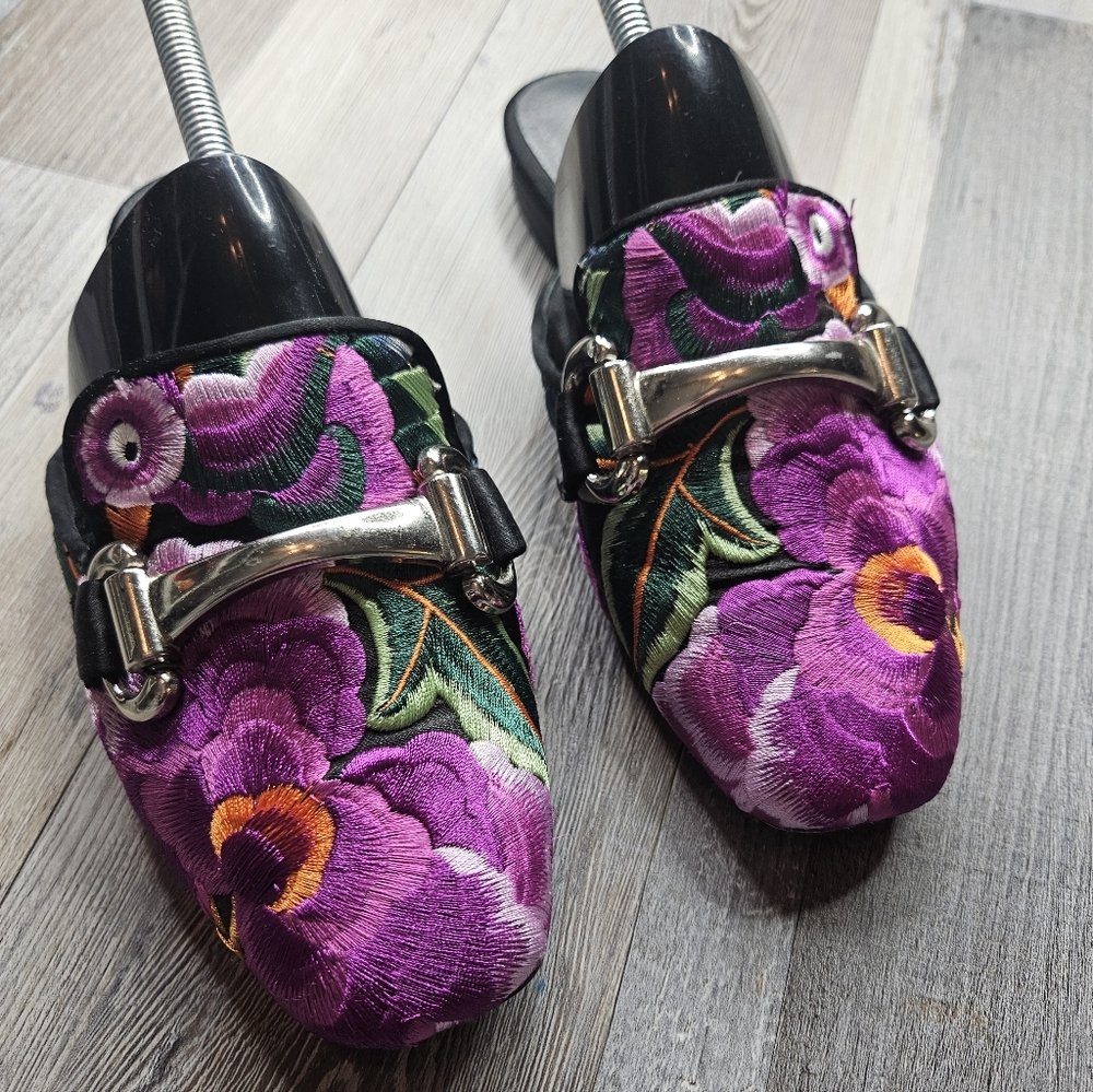 Jeffrey Campbell Mules Size 6 Purple Ravis Embroidered Floral